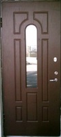 Laukinės rudos šarvo durys su dideliu stiklu
